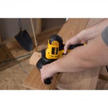 DEWALT DWE6401DS - DEWALT Rotary Sander, Variable Speed, Dust Shroud, 5-Inch